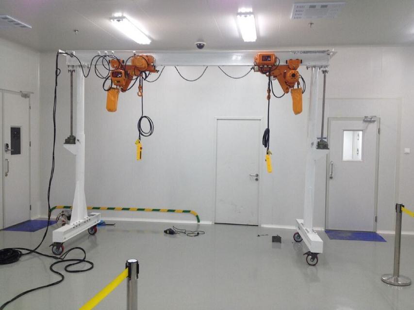 ʮ�f��������܇�g���T�����ؙC(j��) 100,000 level cleaning workshop gantry crane