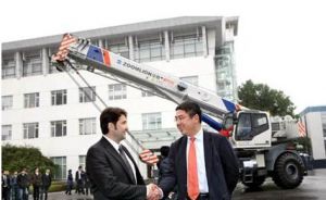 2015���ϰ������ȫ���桢ԽҰ���ؙC(j��)�Ј�����